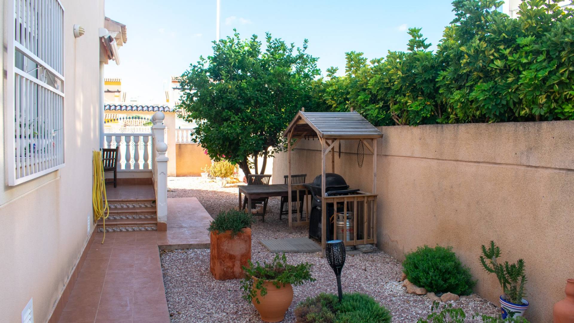 Second hand - Independent villa - Orihuela Costa - La Zenia