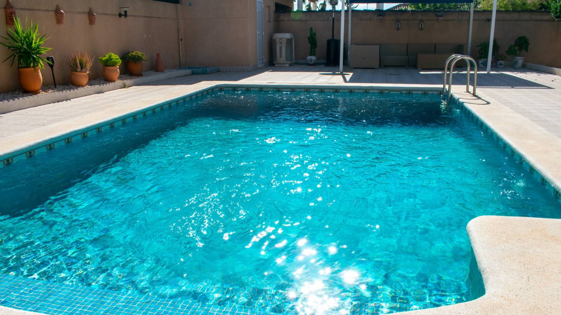 Second hand - Independent villa - Orihuela Costa - La Zenia