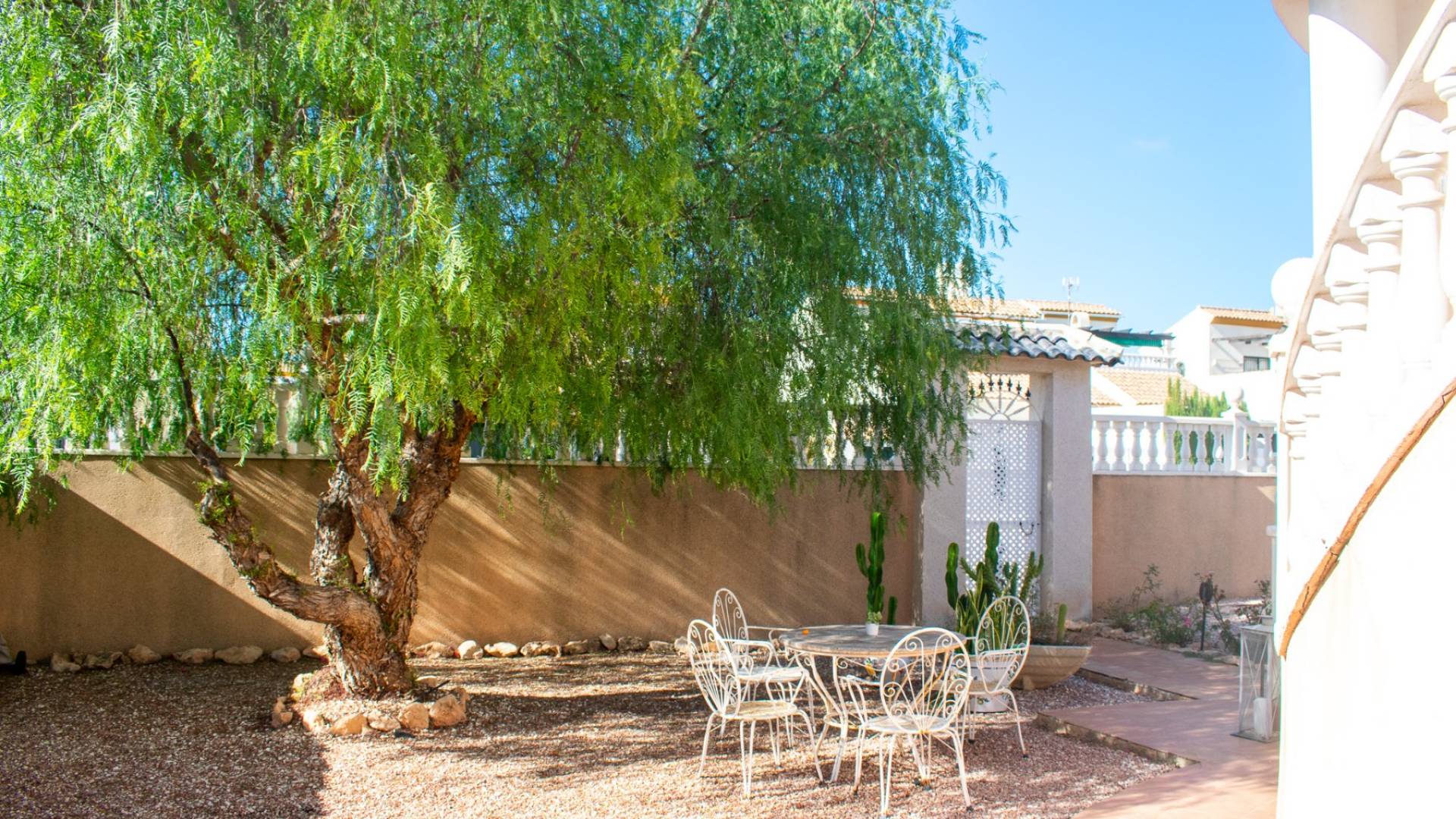 Second hand - Independent villa - Orihuela Costa - La Zenia