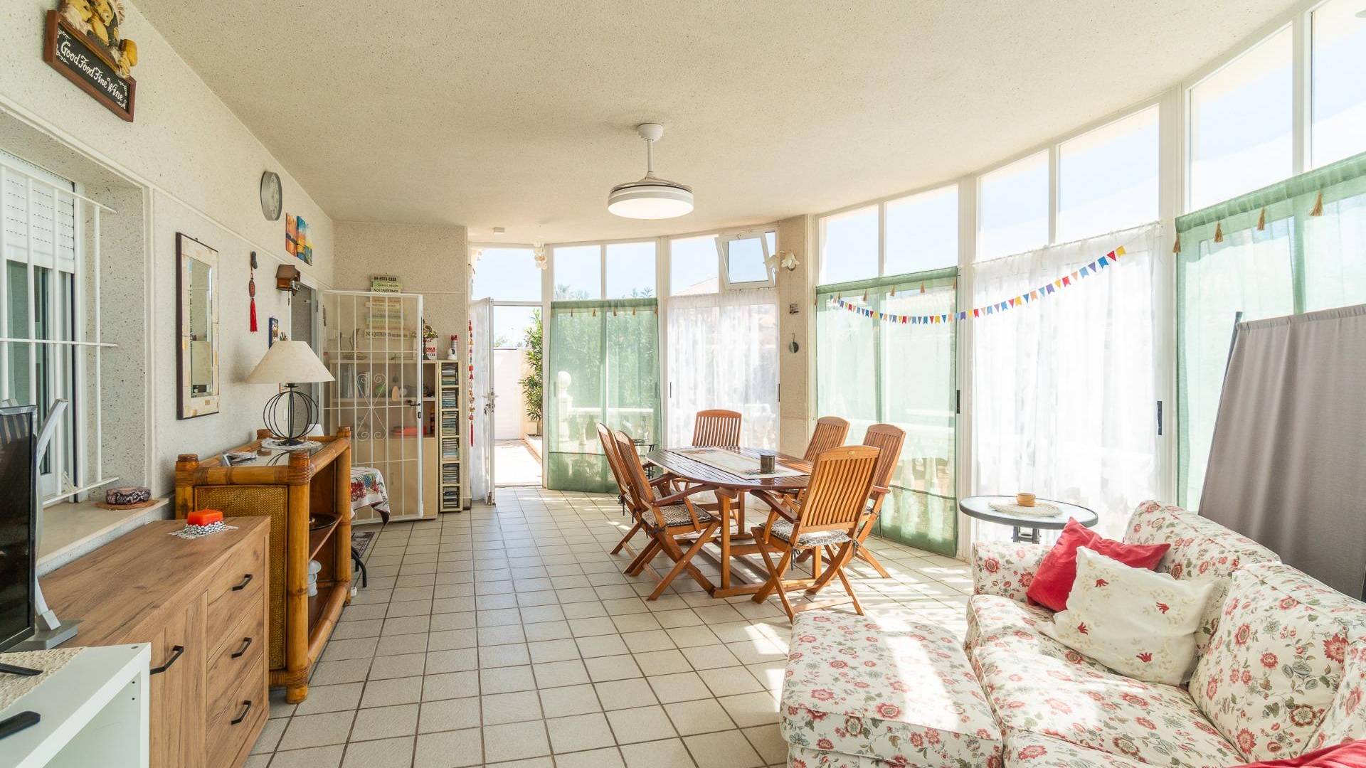 Second hand - Independent villa - Orihuela Costa - La Zenia