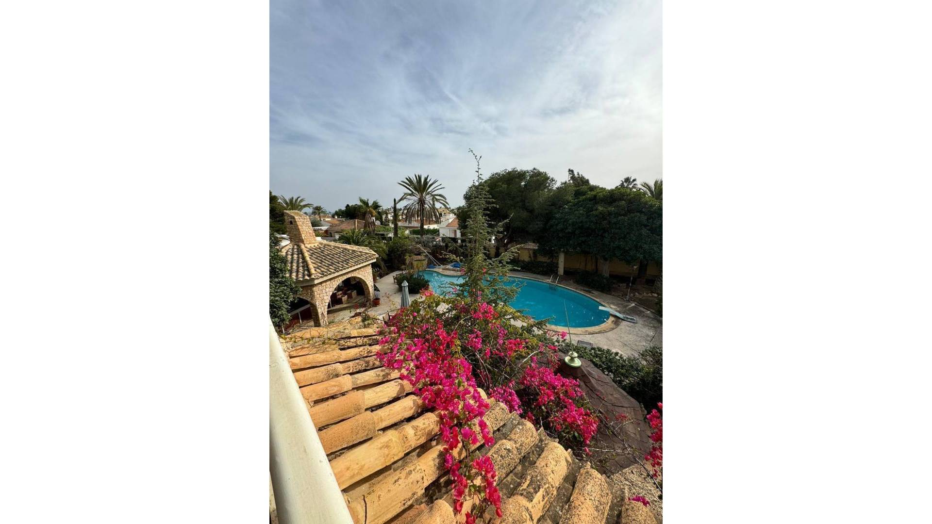 Second hand - Independent villa - Orihuela Costa - La Zenia