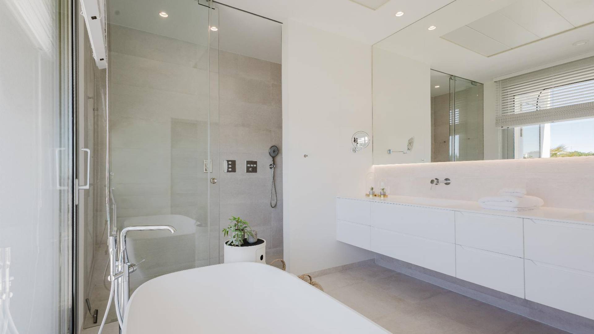 Second hand - Independent villa - Orihuela Costa - Las Colinas Golf