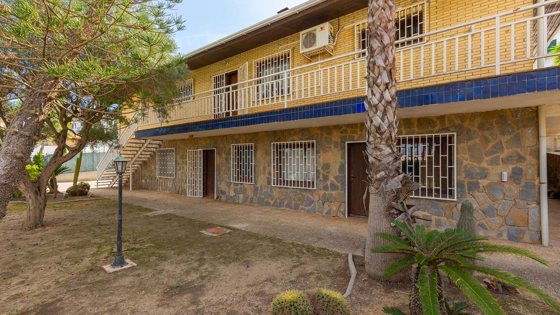 Second hand - Independent villa - Orihuela Costa - Las Filipinas