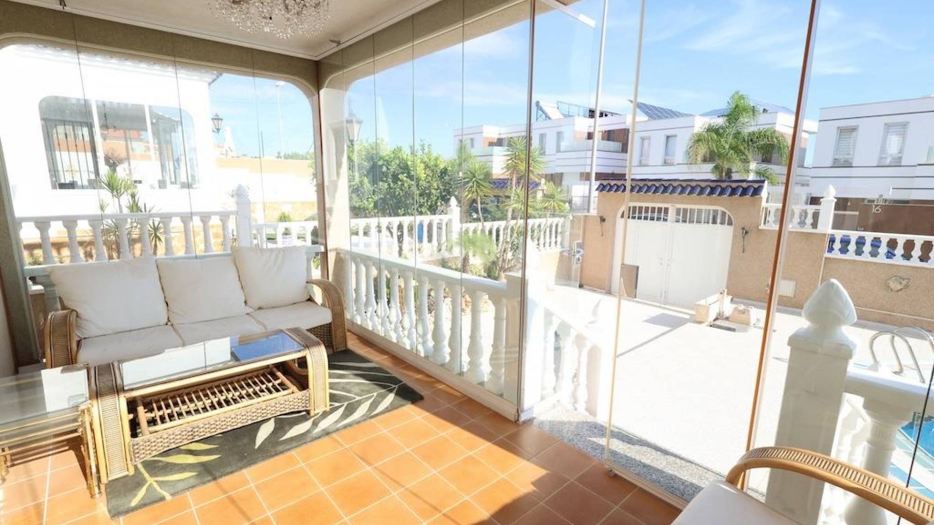 Second hand - Independent villa - Orihuela Costa - Las Filipinas