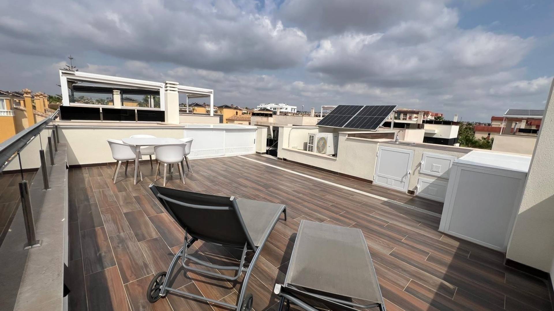 Second hand - Independent villa - Orihuela Costa - Lomas de Cabo Roig