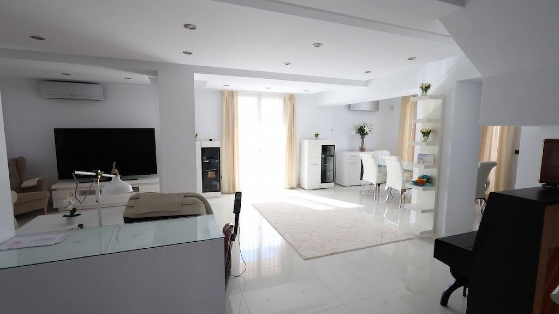 Second hand - Independent villa - Orihuela Costa - Lomas de Cabo Roig