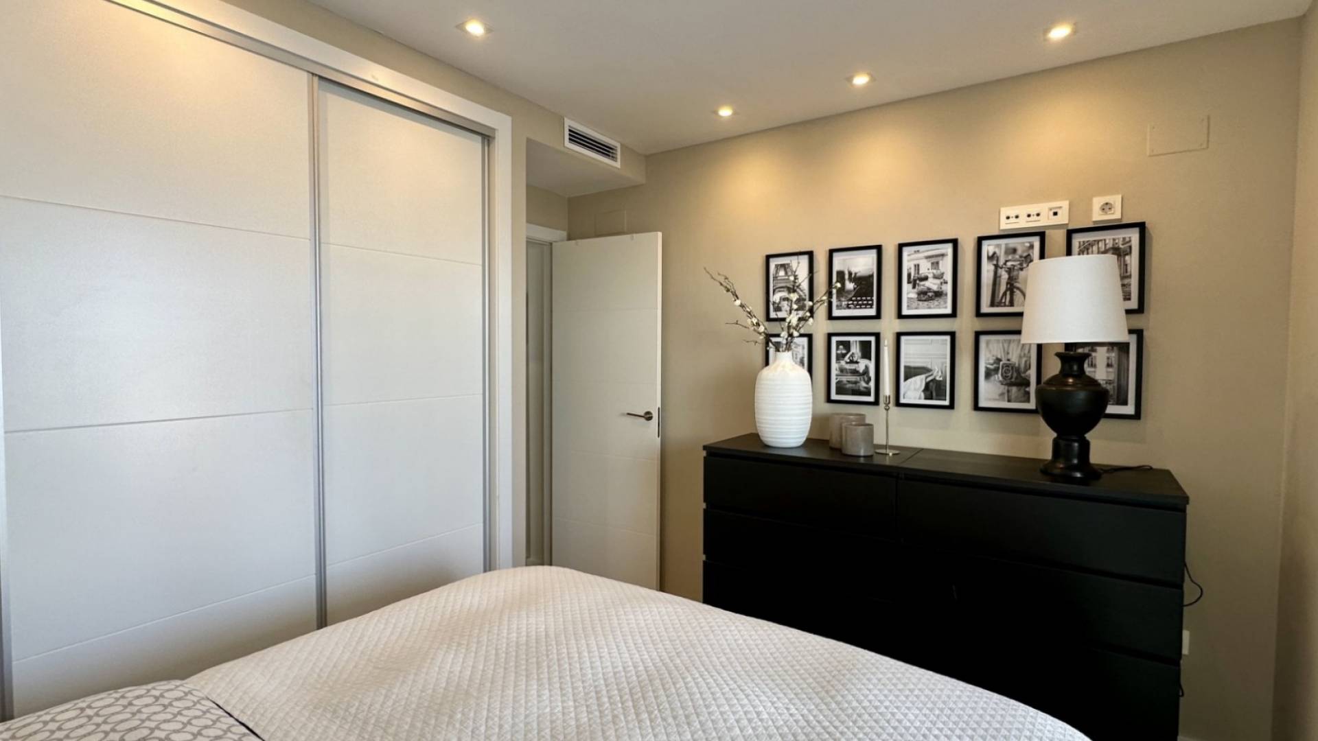 Second hand - Independent villa - Orihuela Costa - Lomas de Cabo Roig