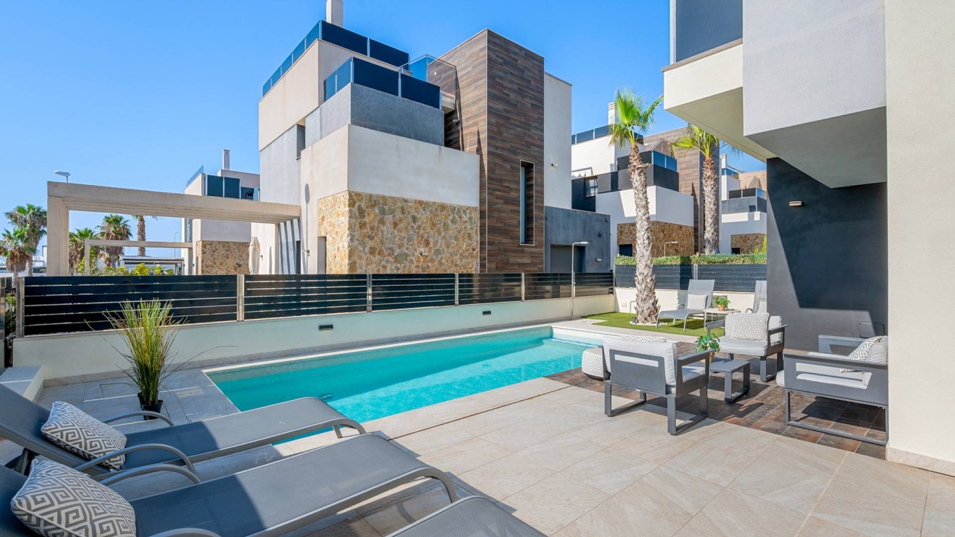 Second hand - Independent villa - Orihuela Costa - Lomas de Cabo Roig