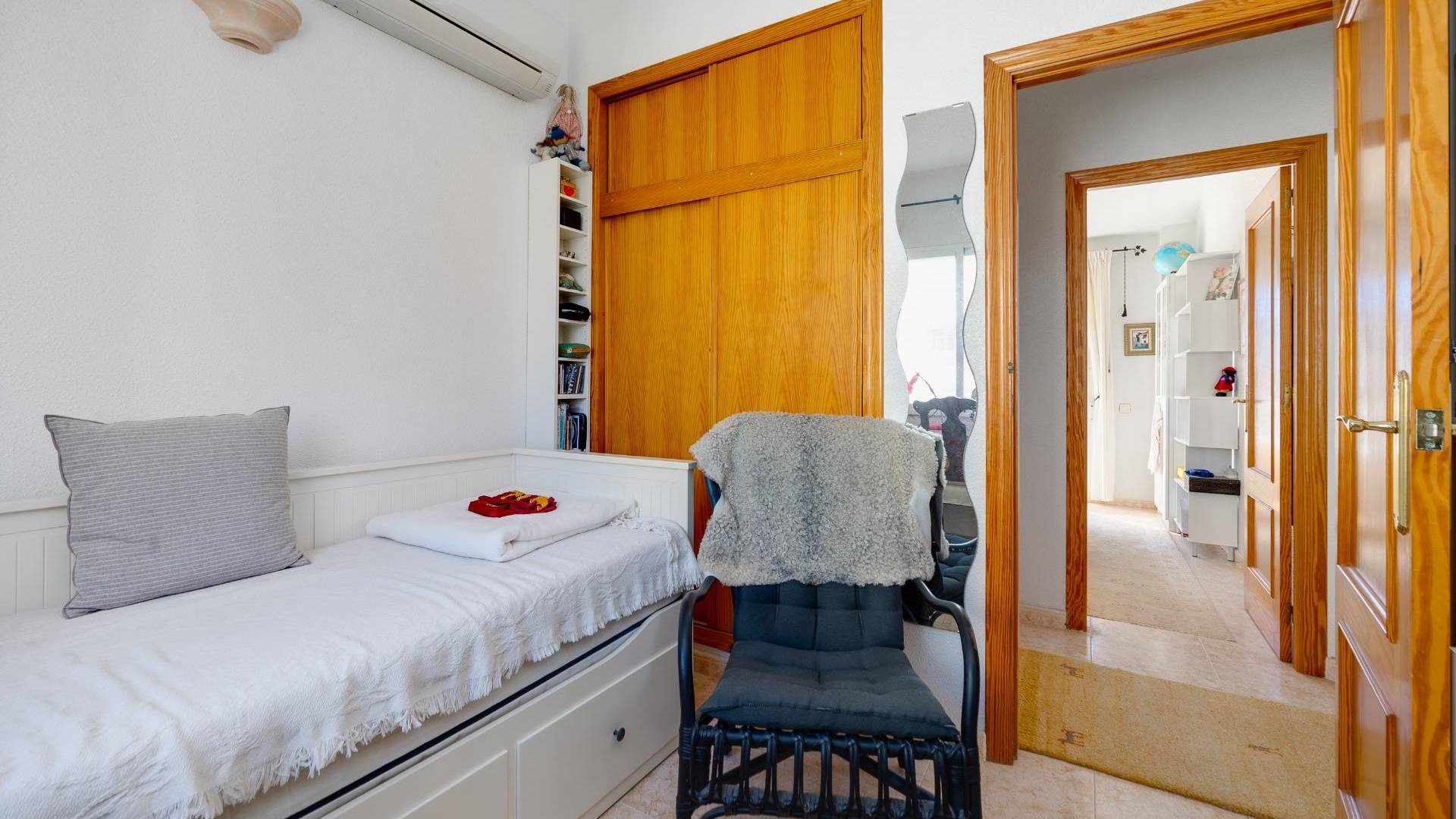 Second hand - Independent villa - Orihuela Costa - Lomas de Don Juan