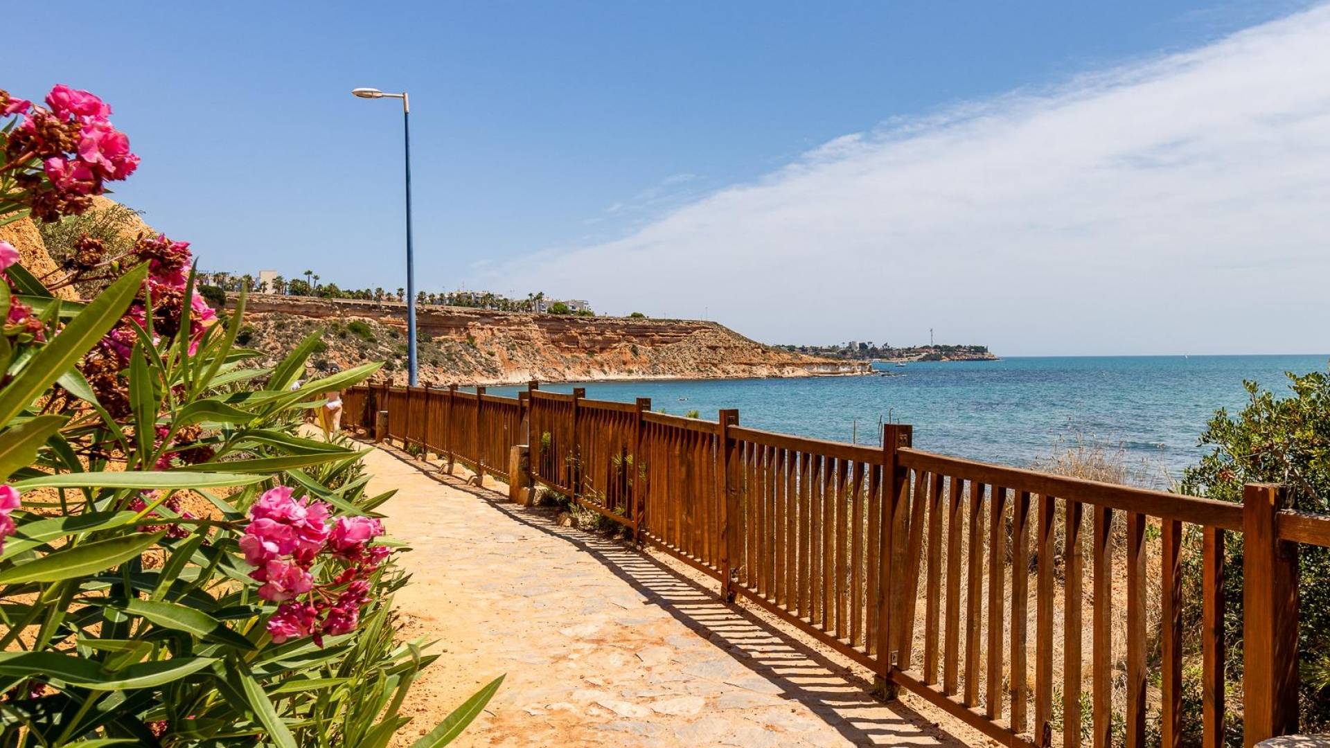 Second hand - Independent villa - Orihuela Costa - Lomas de Don Juan