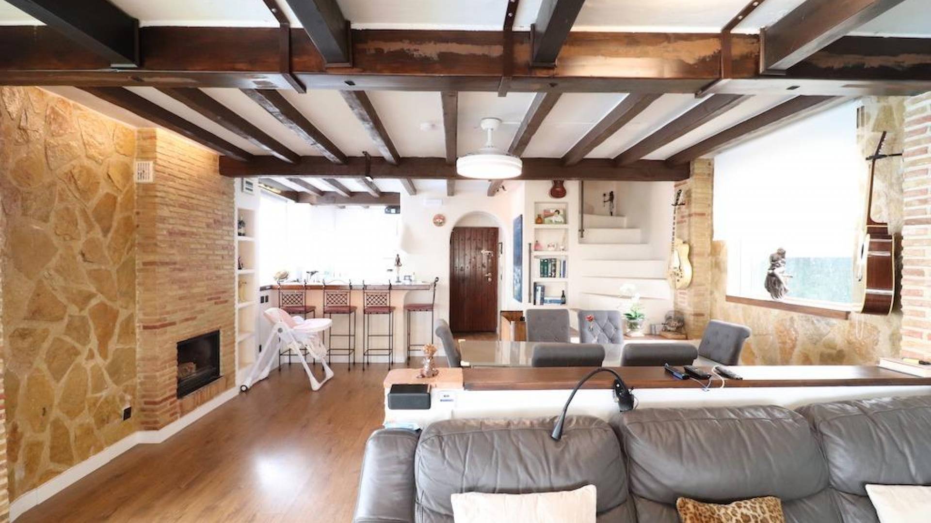 Second hand - Independent villa - Orihuela Costa - Montezenia