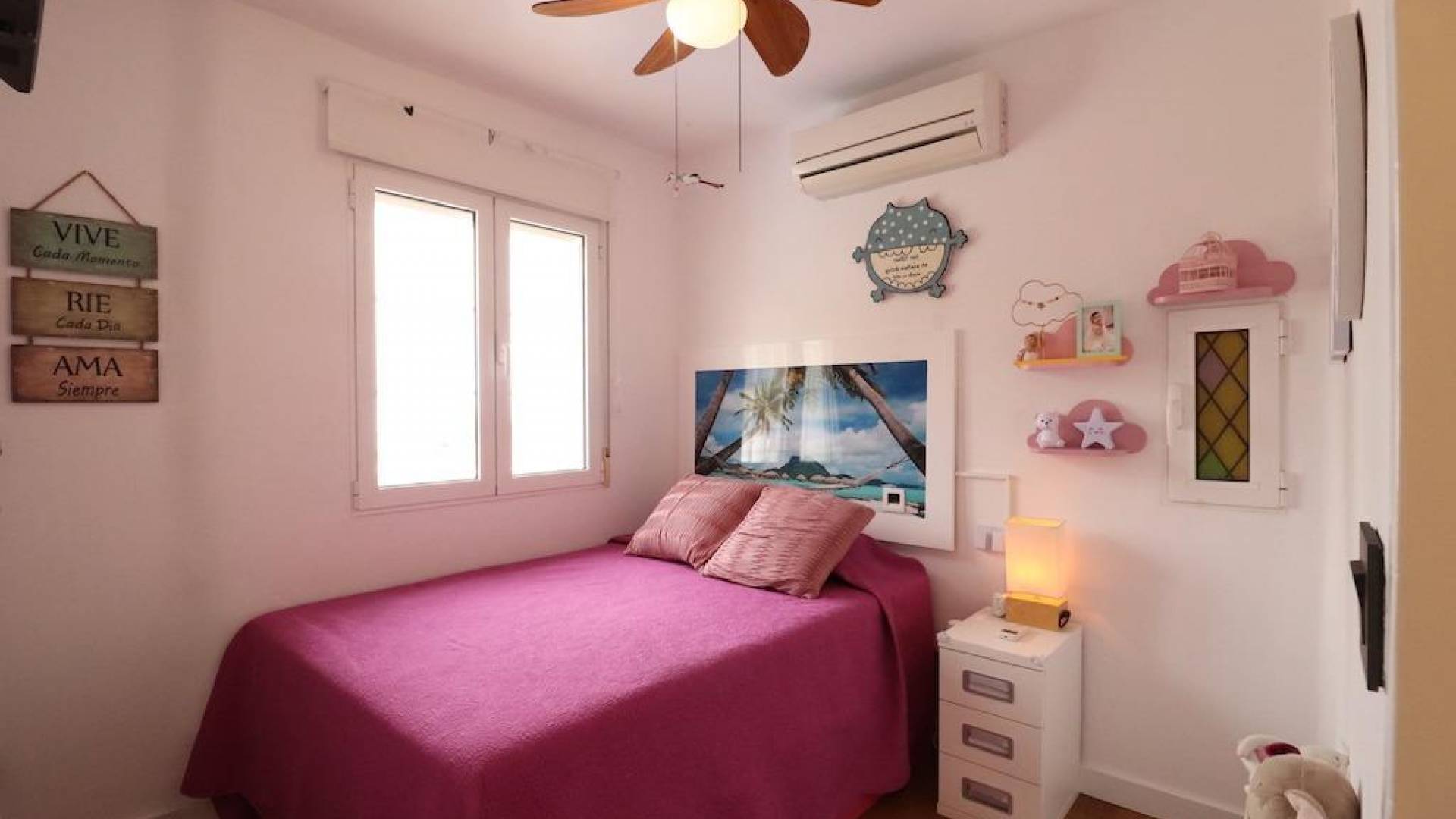 Second hand - Independent villa - Orihuela Costa - Montezenia