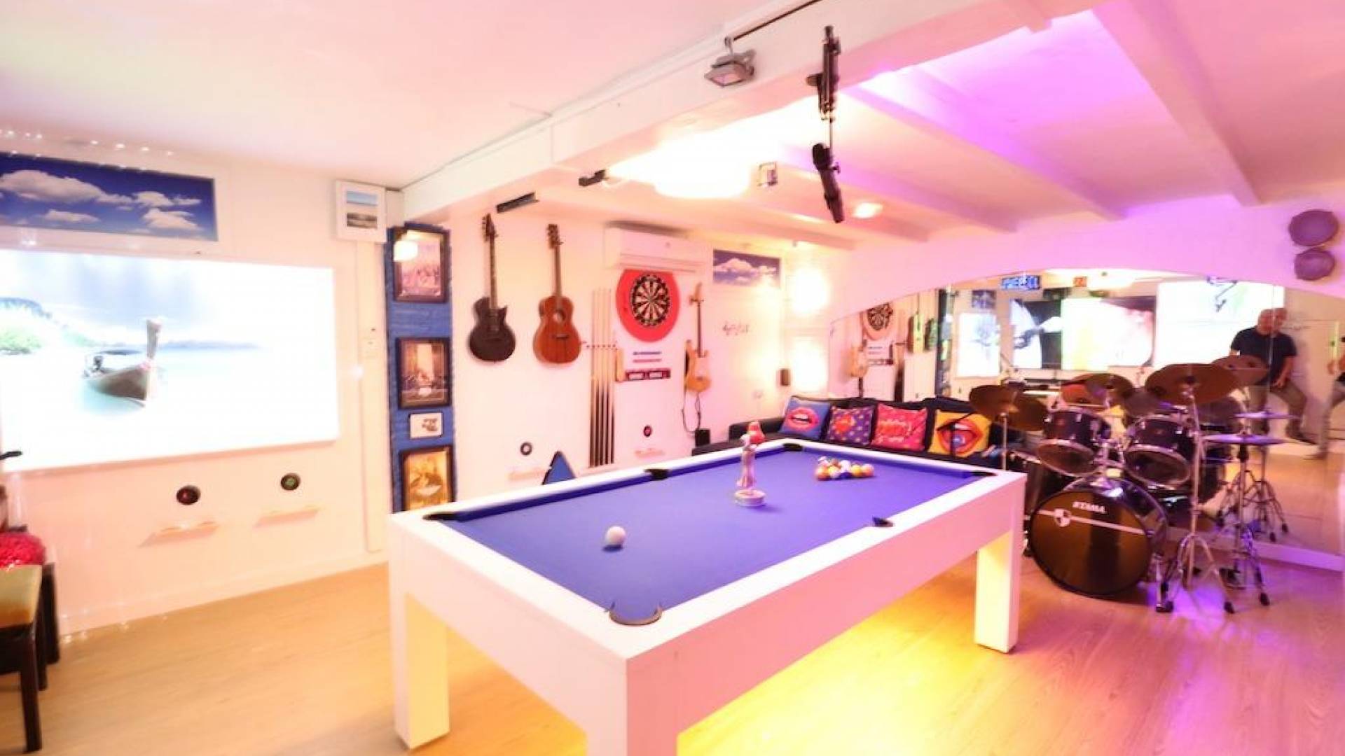 Second hand - Independent villa - Orihuela Costa - Montezenia