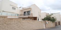 Second hand - Independent villa - Orihuela Costa - PAU 26