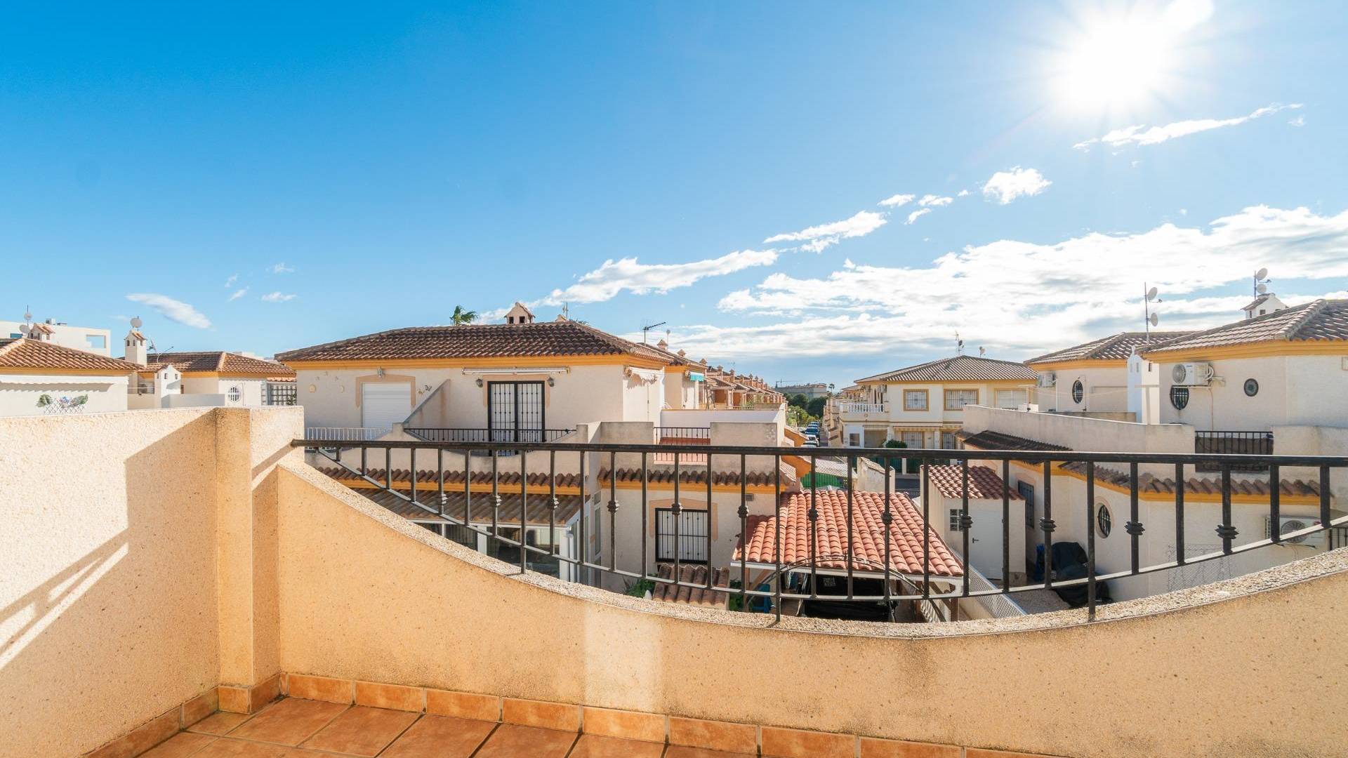 Second hand - Independent villa - Orihuela Costa - Playa Flamenca