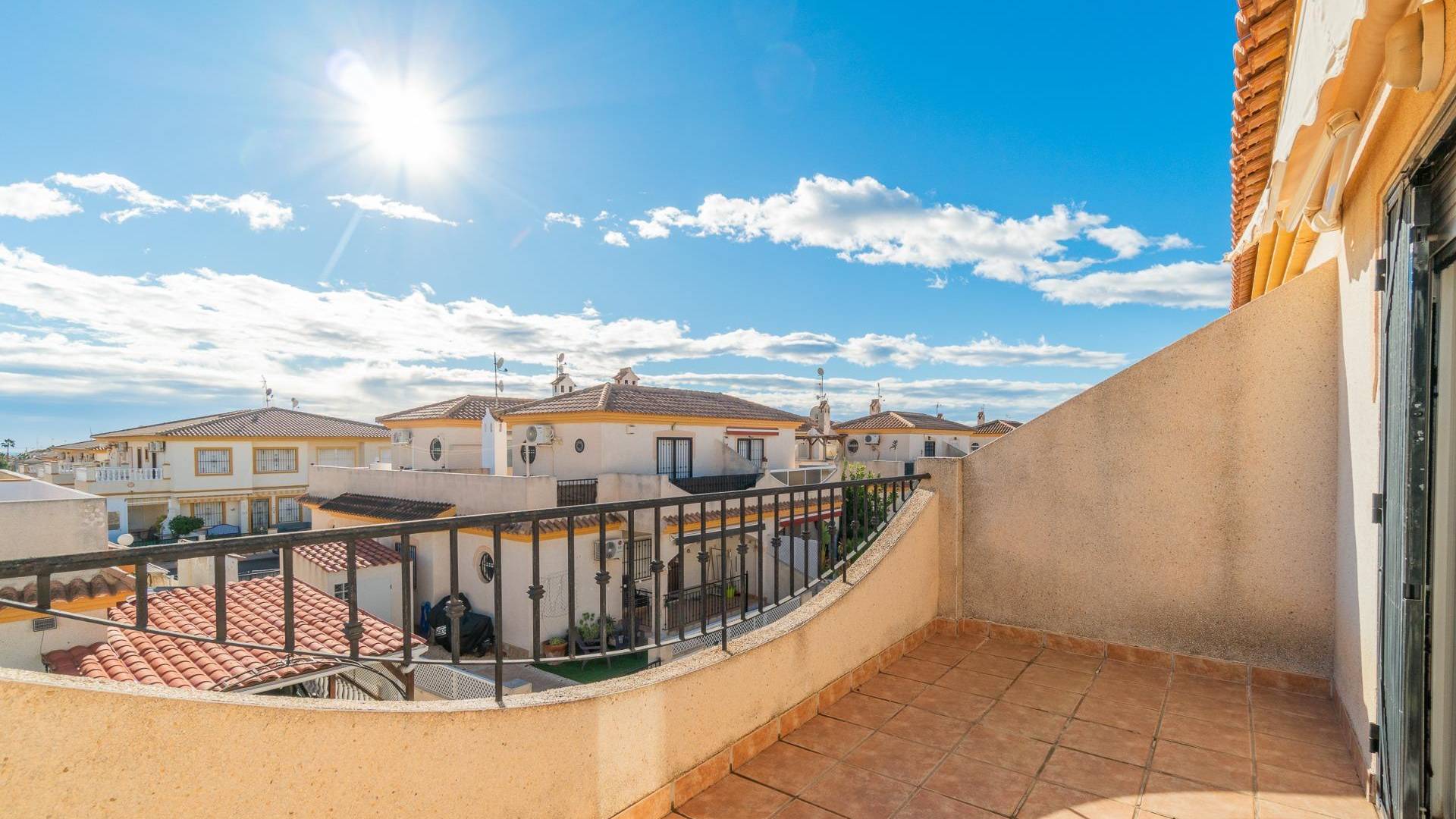 Second hand - Independent villa - Orihuela Costa - Playa Flamenca