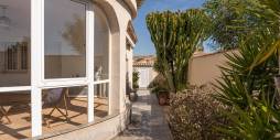 Second hand - Independent villa - Orihuela Costa - Playa Flamenca