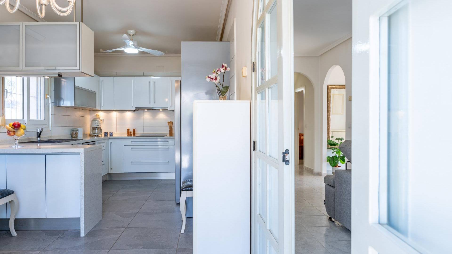 Second hand - Independent villa - Orihuela Costa - Playa Flamenca