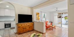Second hand - Independent villa - Orihuela Costa - Playa Flamenca