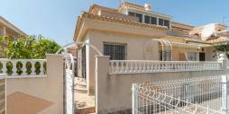 Second hand - Independent villa - Orihuela Costa - Playa Flamenca