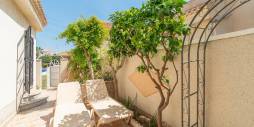 Second hand - Independent villa - Orihuela Costa - Playa Flamenca