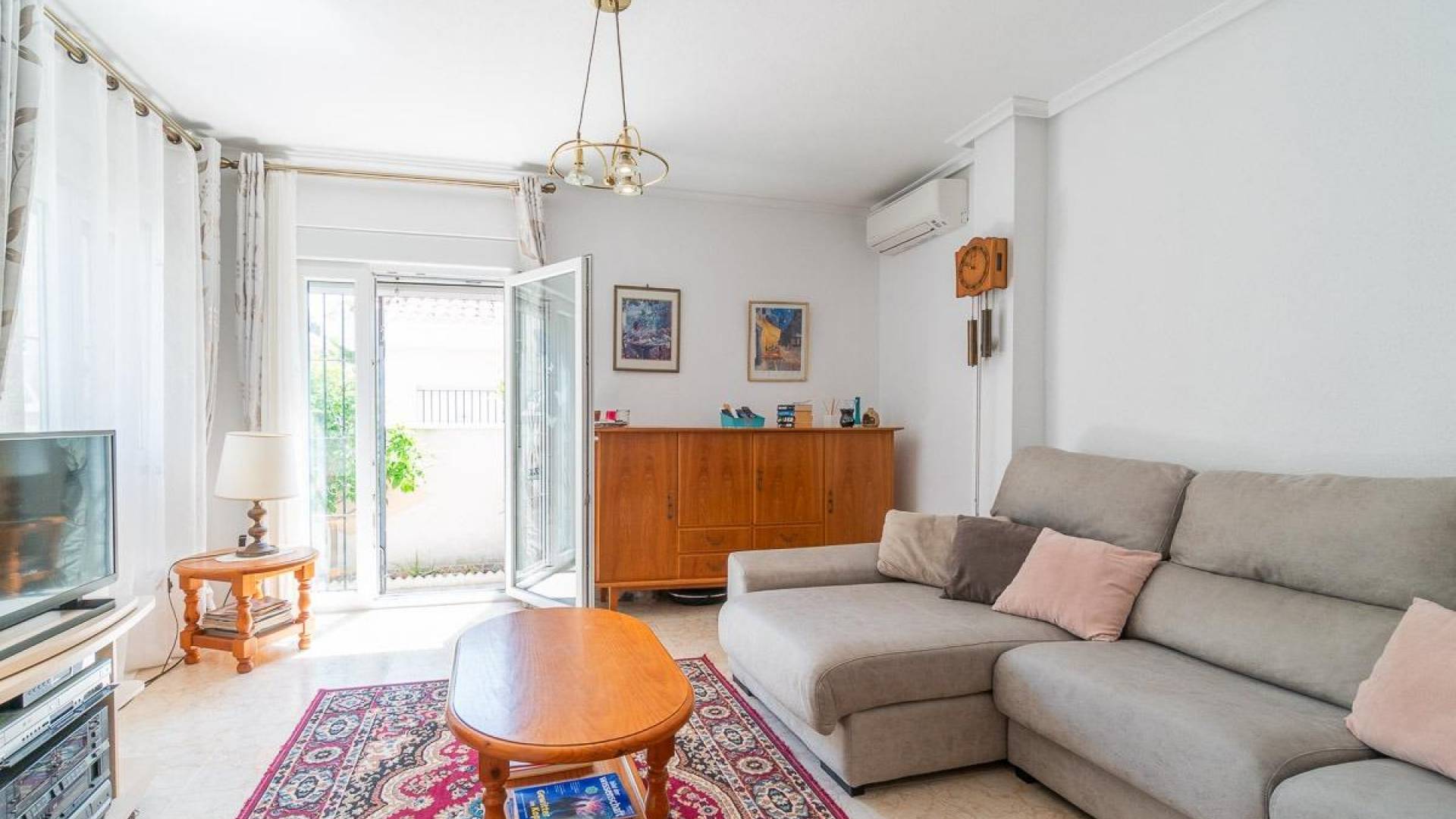 Second hand - Independent villa - Orihuela Costa - Playa Flamenca