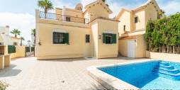 Second hand - Independent villa - Orihuela Costa - Villamartín-Las Filipinas