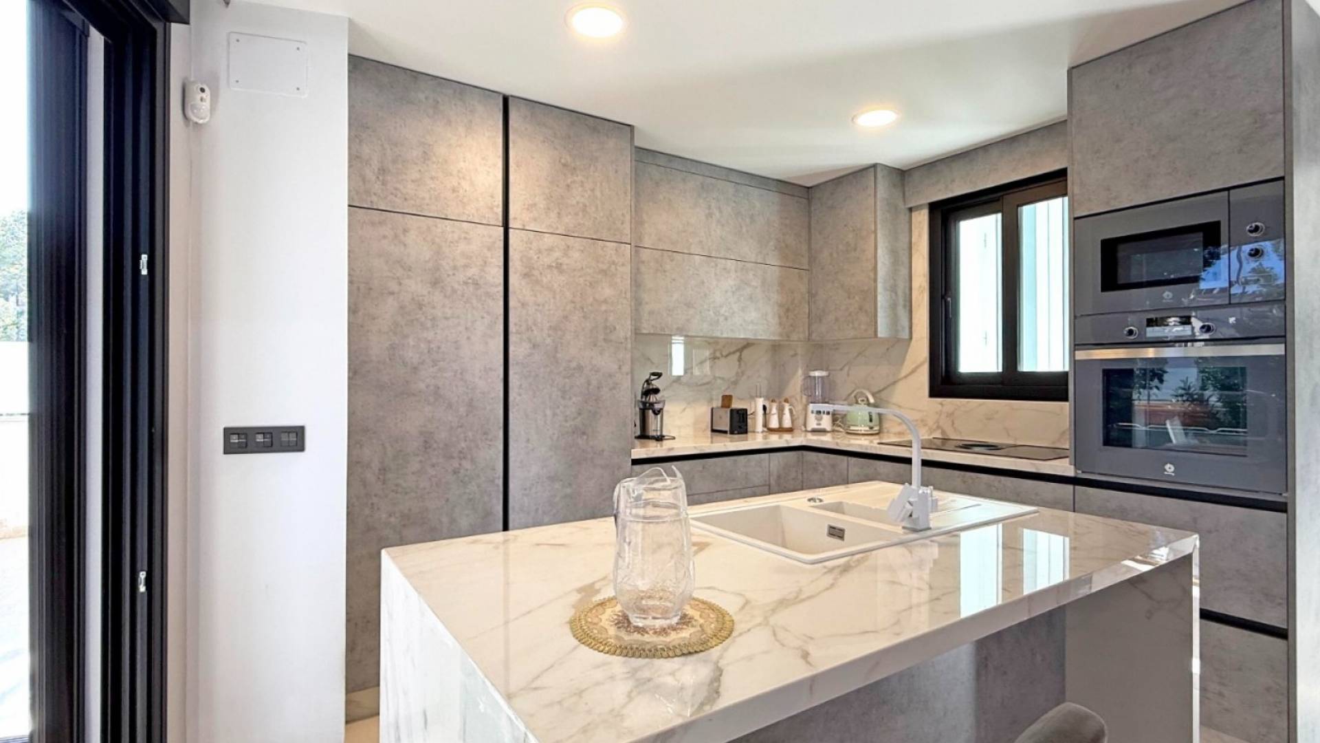 Second hand - Independent villa - Orihuela Costa - Villamartin