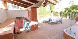 Second hand - Independent villa - Orihuela Costa - Villamartin