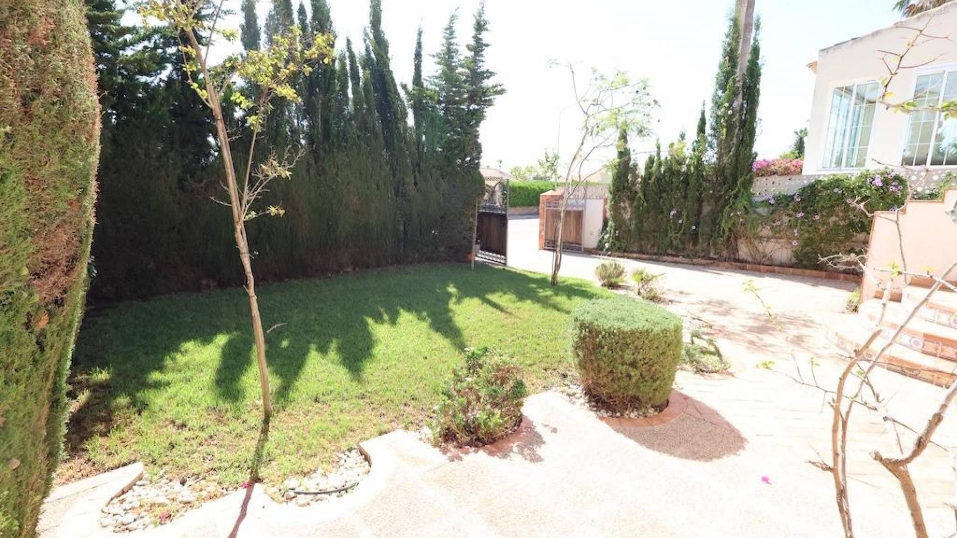 Second hand - Independent villa - Orihuela Costa - Villamartin