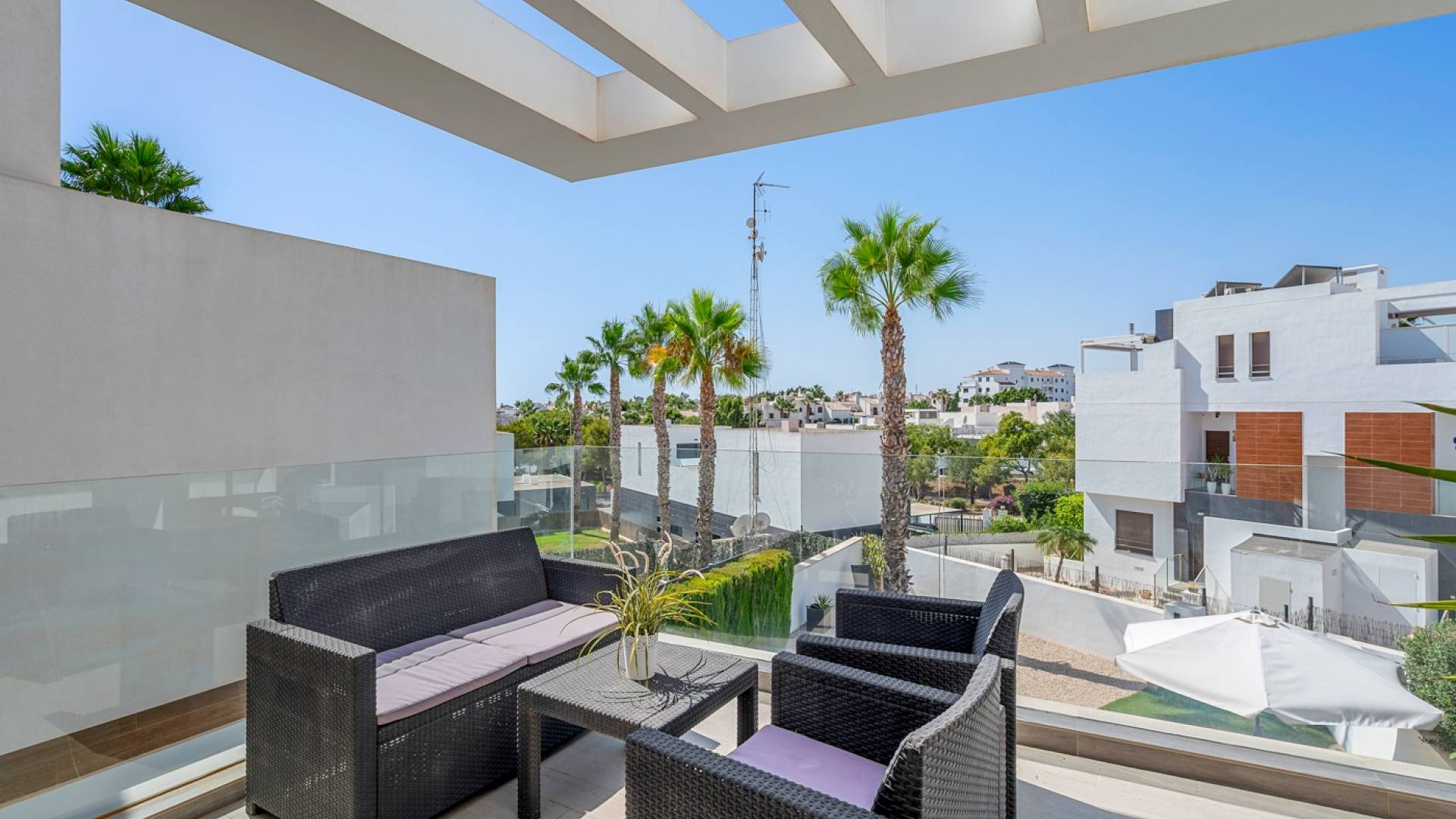 Second hand - Independent villa - Orihuela Costa - Villamartín