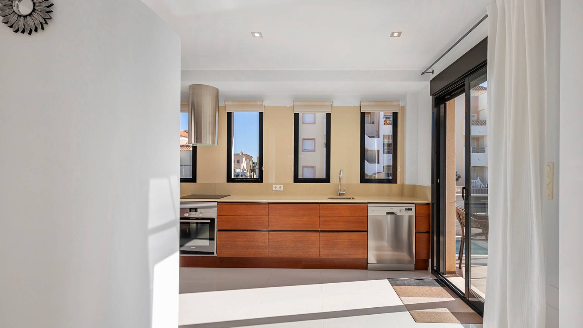 Second hand - Independent villa - Orihuela Costa