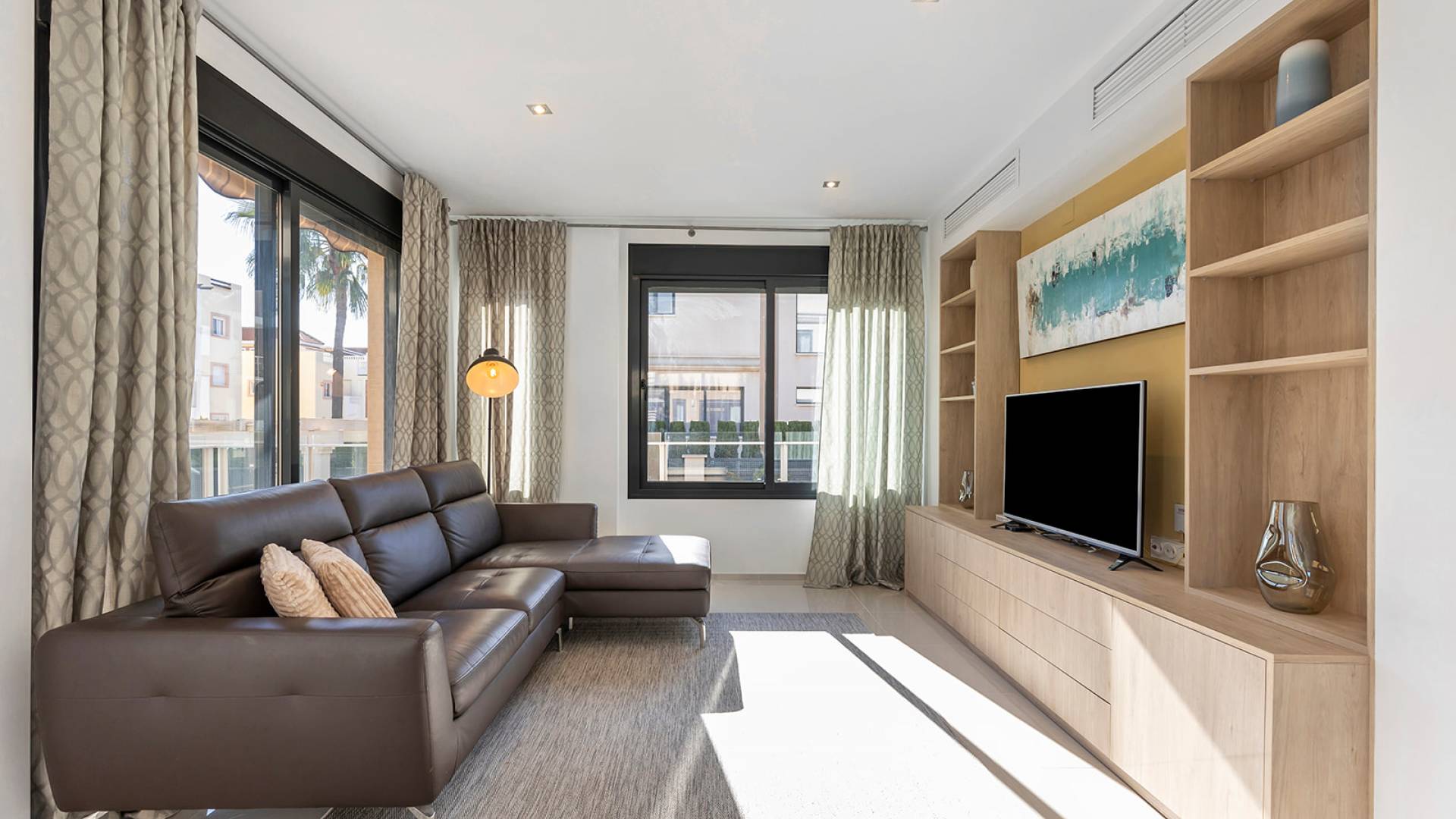 Second hand - Independent villa - Orihuela Costa