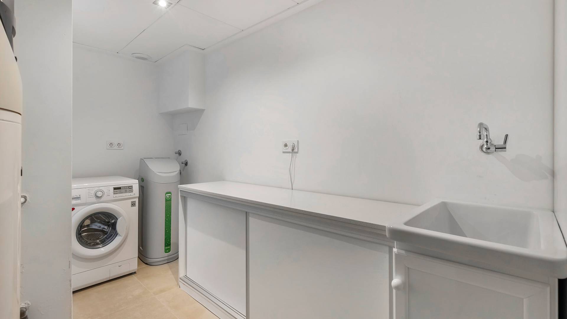 Second hand - Independent villa - Orihuela Costa