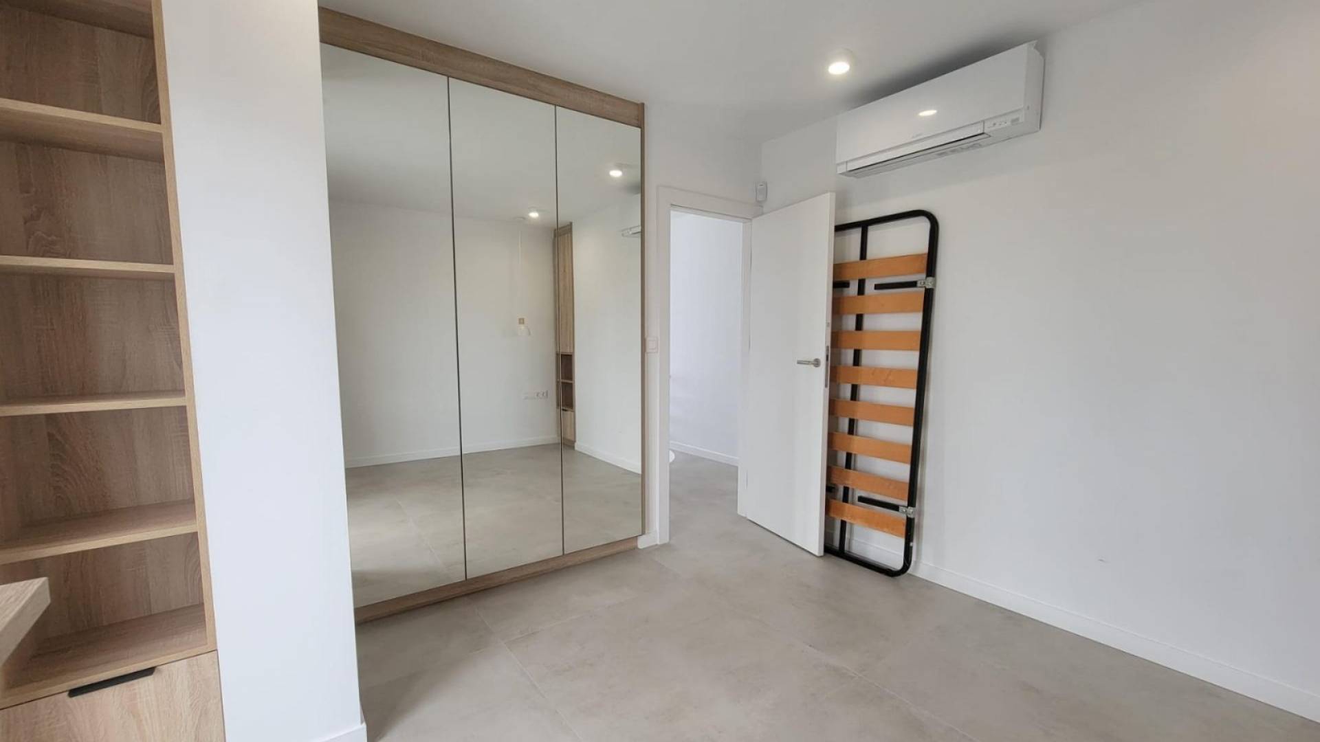 Second hand - Independent villa - Orihuela Costa