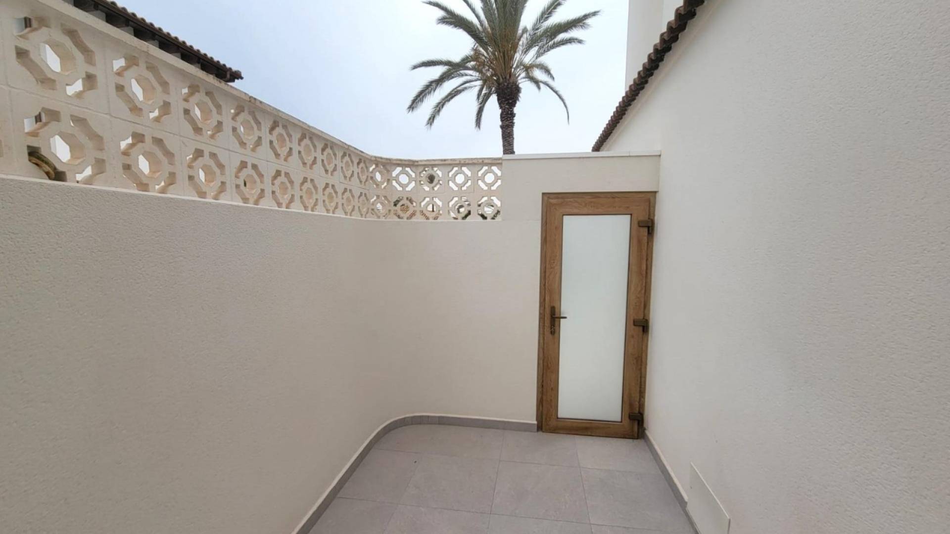 Second hand - Independent villa - Orihuela Costa