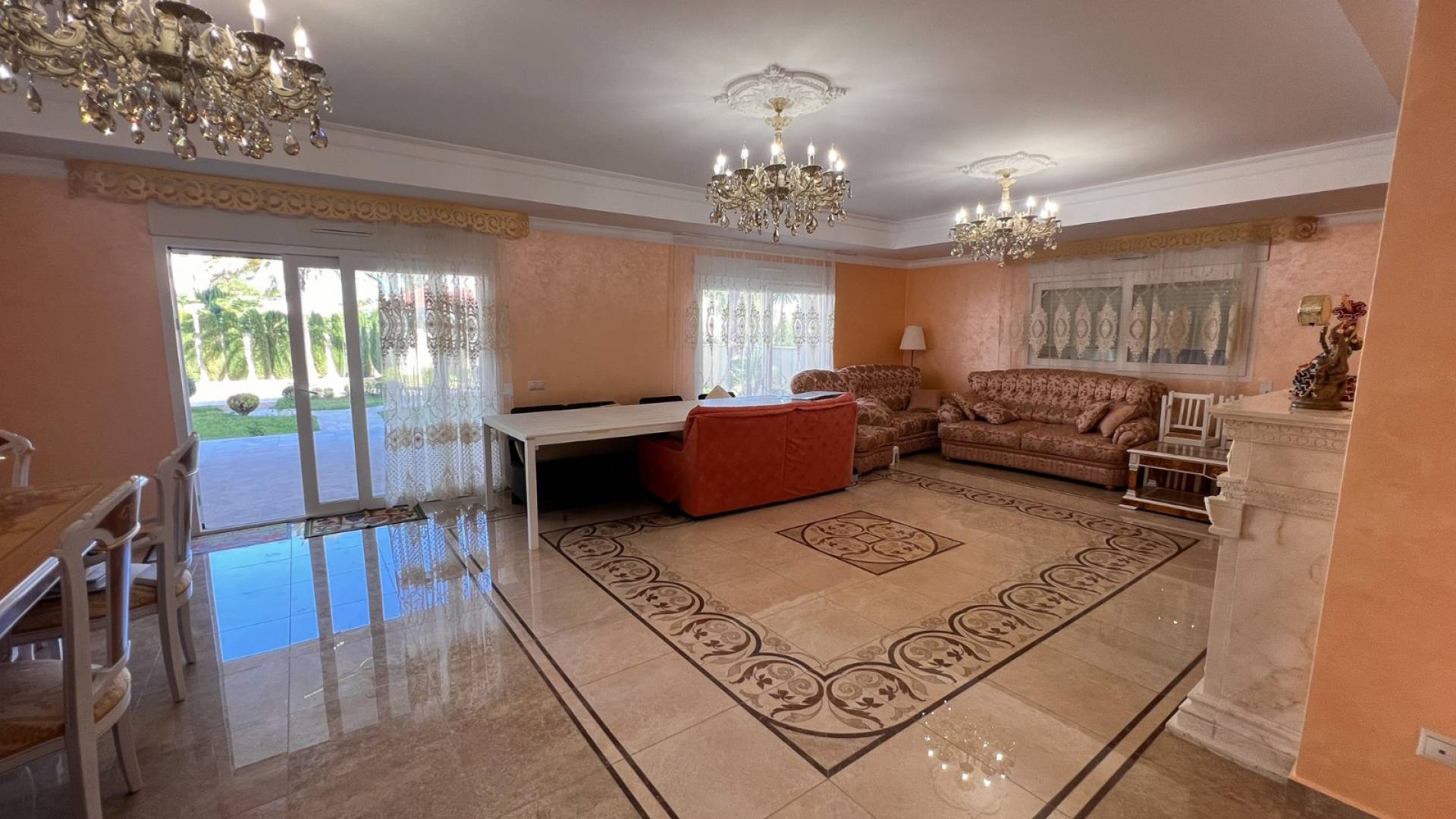 Second hand - Independent villa - Orihuela Costa