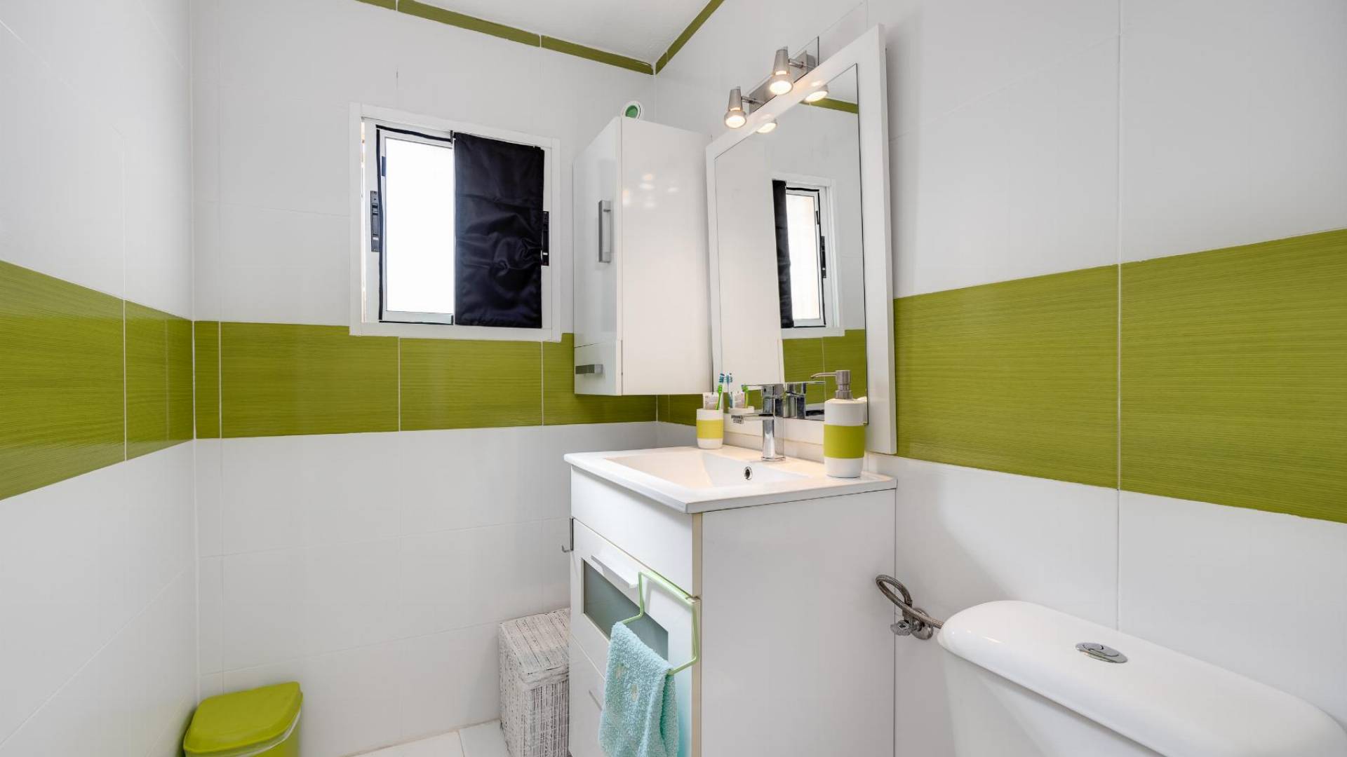 Second hand - Independent villa - Orihuela - Lomas de Cabo Roig