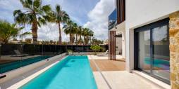 Second hand - Independent villa - Orihuela - Lomas de Cabo Roig