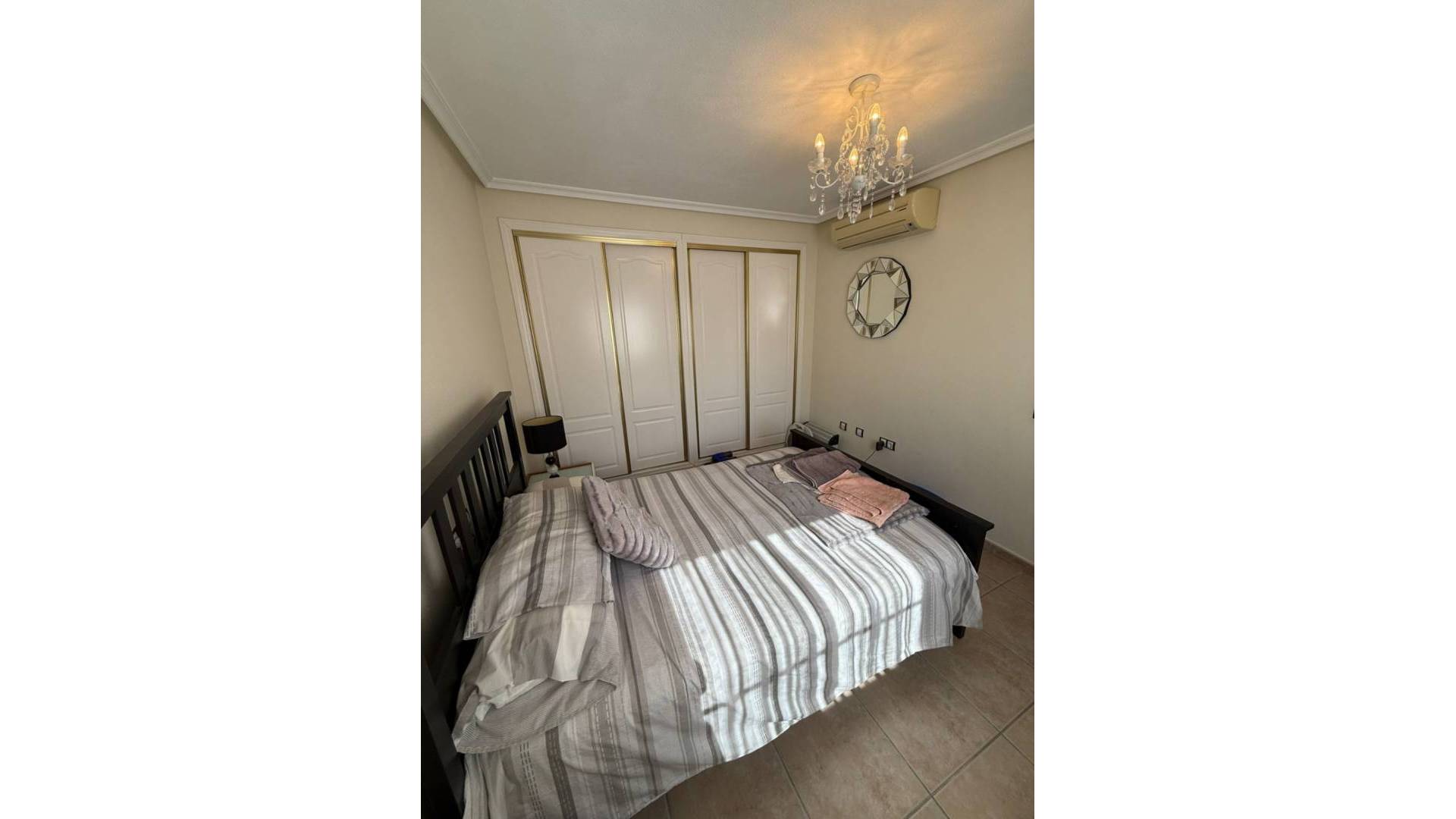 Second hand - Independent villa - Orihuela - Villamartin