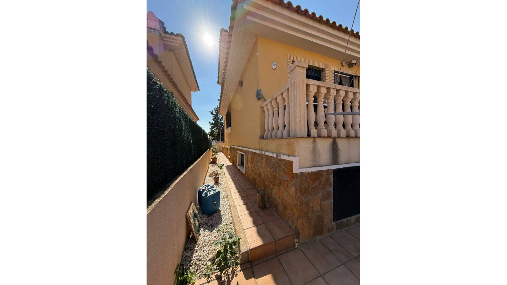 Second hand - Independent villa - Orihuela - Villamartin