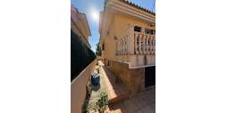 Second hand - Independent villa - Orihuela - Villamartin