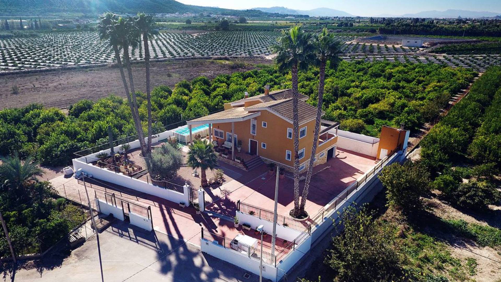 Second hand - Independent villa - Orihuela