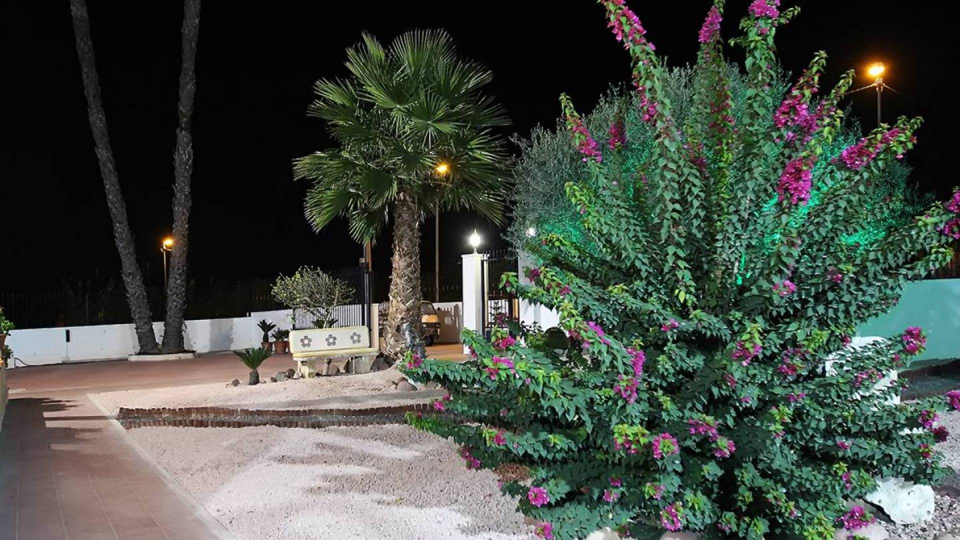 Second hand - Independent villa - Orihuela