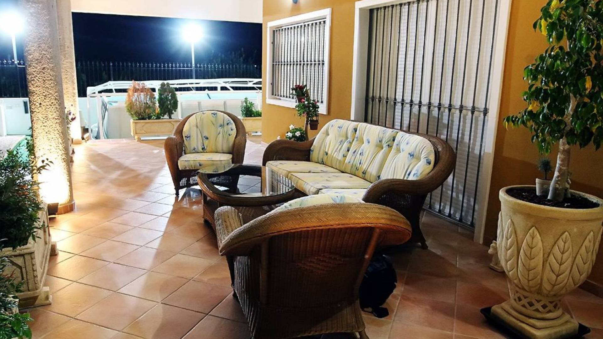 Second hand - Independent villa - Orihuela