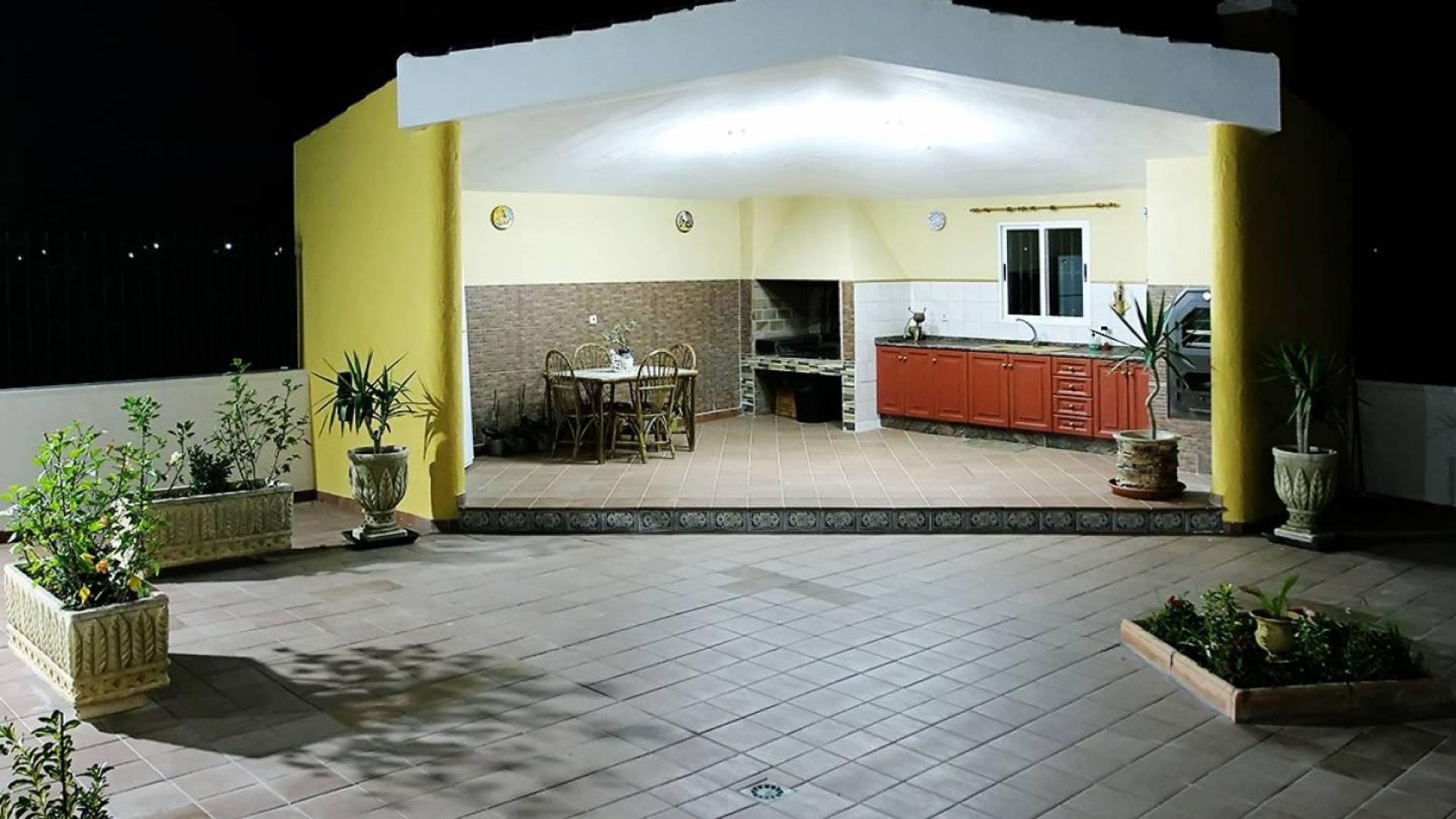 Second hand - Independent villa - Orihuela