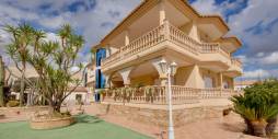 Second hand - Independent villa - Orihuela