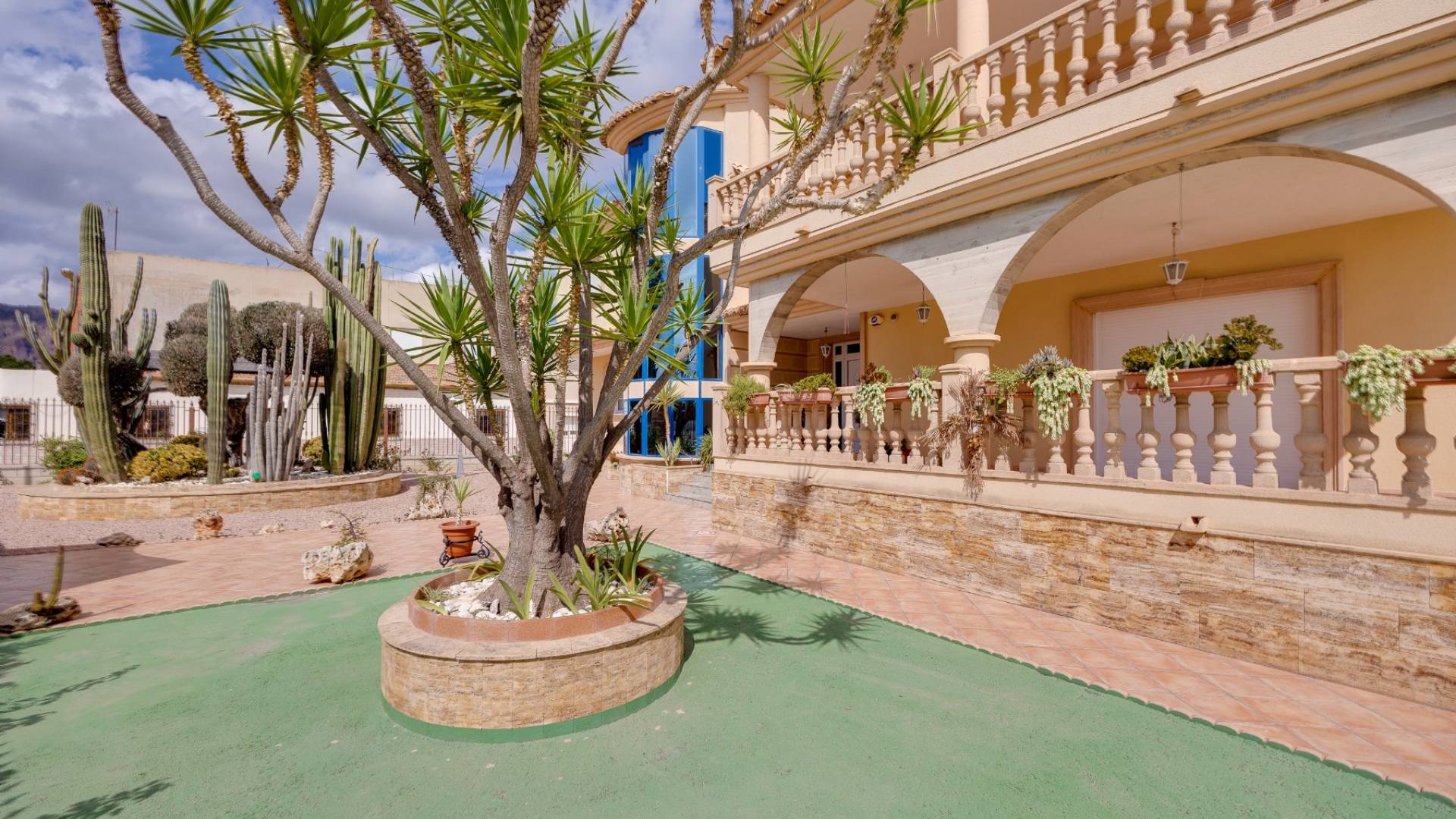 Second hand - Independent villa - Orihuela