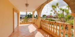 Second hand - Independent villa - Orihuela
