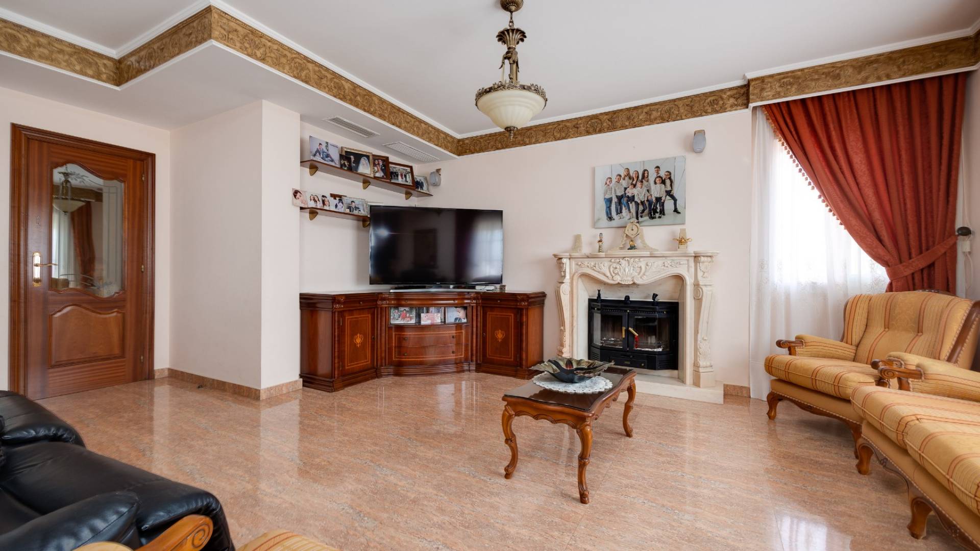 Second hand - Independent villa - Orihuela